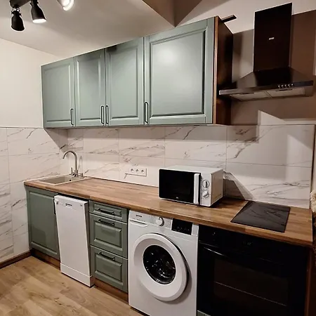 Lila Akac Vendeghaz 住宿加早餐酒店 3*