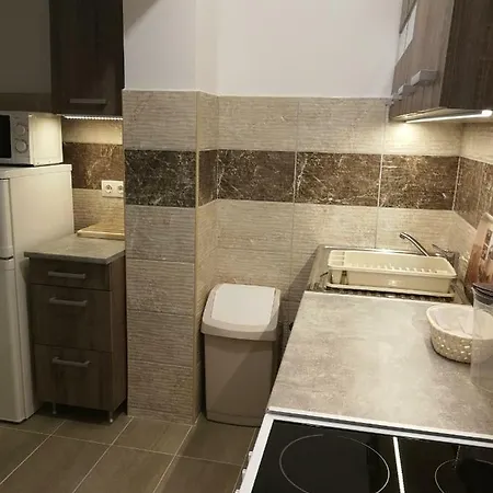 住宿加早餐酒店 Lila Akac Vendeghaz 艾斯特根