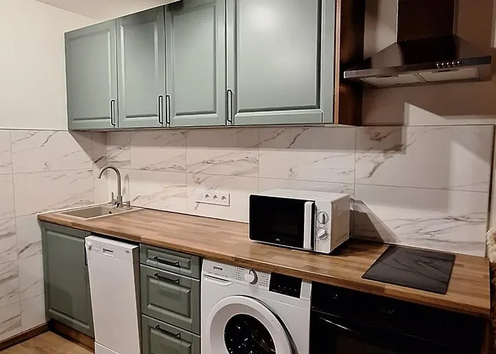 Lila Akac Vendeghaz B&B 3*